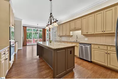 228 Indian Wells Drive, Spartanburg, SC 29306 - Photo 2