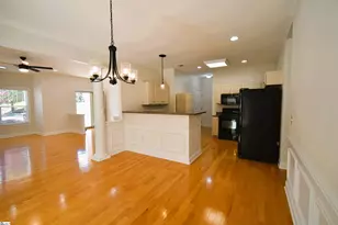 227 Rusty Brook Rd, Taylors, SC 29687 - Photo 8