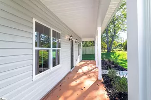 313 Ponder Rd, Greer, SC 29651 - Photo 4