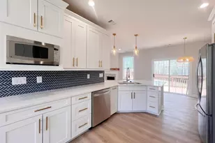 22 Heather Stone Ct, Simpsonville, SC 29680 - Photo 2