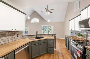 216 Barrett Dr, Mauldin, SC 29662 - Photo 14