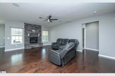 650 Windward Lane, Duncan, SC 29334 - Photo 8