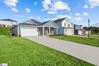 213 Tantalus Street, Gray Court, SC 29645 - Photo 2