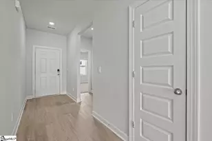 212 Tantalus St, Gray Court, SC 29645 - Photo 6