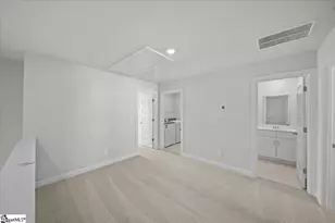 106 Pleasure Ln, Taylors, SC 29687 - Photo 8