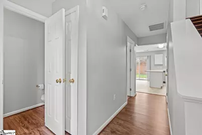 306 Londonderry Court, Greer, SC 29650 - Photo 4