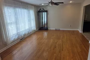 5023 Raintree Ln, Greenville, SC 29615 - Photo 8