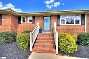 301 Bannister St, Easley, SC 29640 - Photo 2