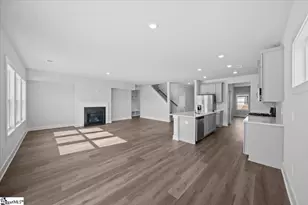 304 Roderick Ln, Greenville, SC 29605 - Photo 10