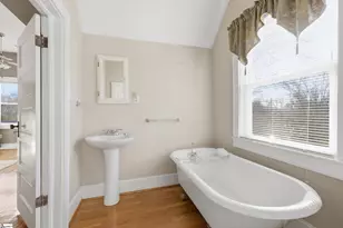 711 NE Main St, Easley, SC 29640 - Photo 24