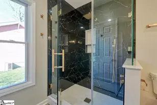 7 Ross St, Greenville, SC 29611 - Photo 14