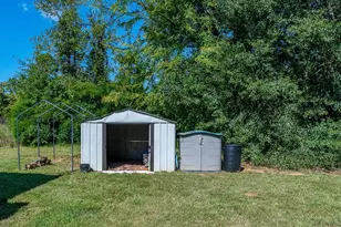 30857 E 72 Hwy, Whitmire, SC 29178 - Photo 20