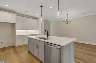 49 Hensley Rd, Greenville, SC 29607 - Photo 6