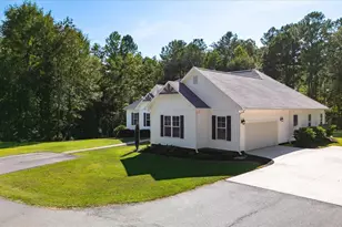 225 Meadow Brook Ln, Pickens, SC 29671 - Photo 4