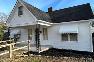 304 Stutts Ave, Union, SC 29379 - Photo 2