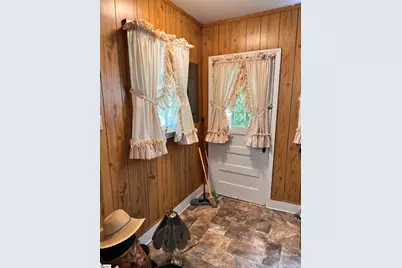 304 Stutts Avenue, Union, SC 29379 - Photo 10