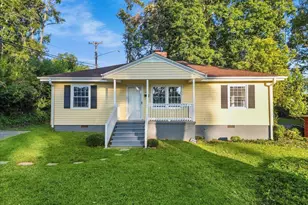 135 Overbrook Cir, Spartanburg, SC 29306 - Photo 2