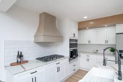 101 Ashford Avenue, Greenville, SC 29609 - Photo 6