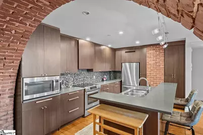 400 E Washington Street #Unit 27, Greenville, SC 29601 - Photo 18