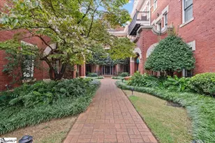 400 E Washington St, Greenville, SC 29601 - Photo 28