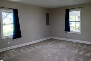 340 W Peachtree St, Woodruff, SC 29388 - Photo 20