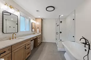 406 Huntington Rd, Easley, SC 29642 - Photo 4