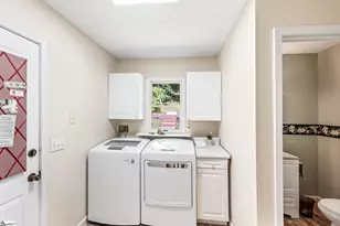 211 Cherokee Dr, Fair Play, SC 29643 - Photo 16