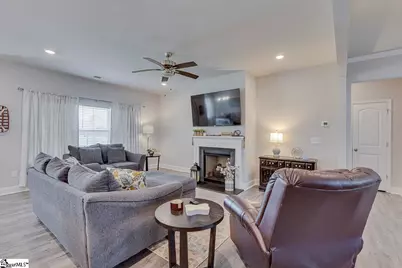 402 Reedy Springs Lane, Greenville, SC 29605 - Photo 10