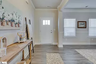 402 Reedy Springs Ln, Greenville, SC 29605 - Photo 6