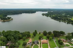 241 Coggins Shore Rd, Inman, SC 29349 - Photo 4