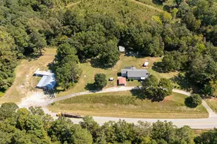 23636 121 Hwy, Whitmire, SC 29178 - Photo 32