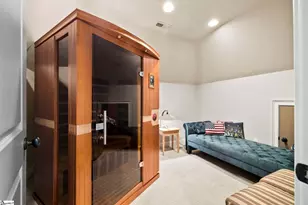 1 Rolleston Dr, Greenville, SC 29615 - Photo 32