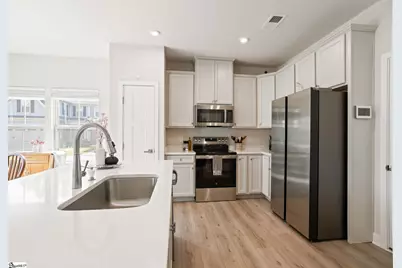 561 Martin Creek Drive, Simpsonville, SC 29680 - Photo 14