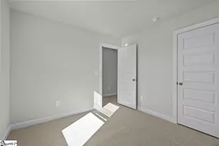 682 Cozy Blf Rd, Spartanburg, SC 29301 - Photo 18