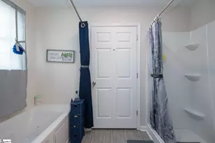 3 Heatherfield Dr, Simpsonville, SC 29680 - Photo 18