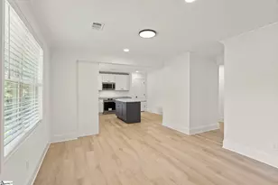 208 Lanford St, Greer, SC 29659 - Photo 12