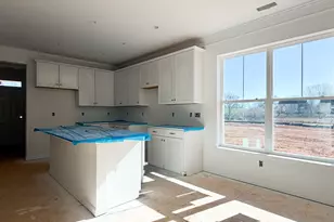 611 Autumn Lk Rd, Simpsonville, SC 29681 - Photo 4