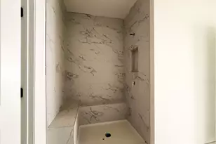 611 Autumn Lk Rd, Simpsonville, SC 29681 - Photo 8