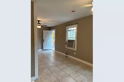 8 W 8th Street, Greenville, SC 29611 - Photo 18