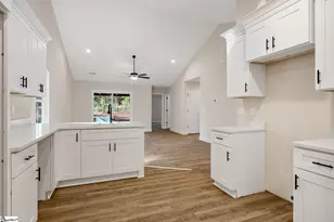 303 Elm Ave, Anderson, SC 29625 - Photo 16