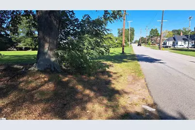 505 Hampton Road, Greer, SC 29651 - Photo 6