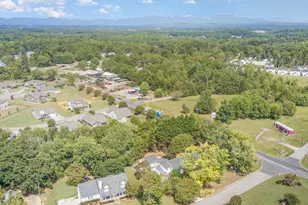 4 Mountain Crest Dr, Taylors, SC 29687 - Photo 46