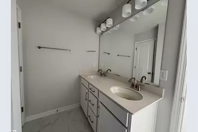 225 Lewes Avenue, Simpsonville, SC 29681 - Photo 8