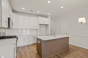 225 Lewes Ave, Simpsonville, SC 29681 - Photo 6