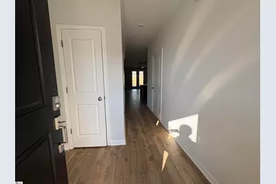 225 Lewes Avenue, Simpsonville, SC 29681 - Photo 2