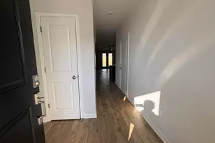 225 Lewes Ave, Simpsonville, SC 29681 - Photo 2