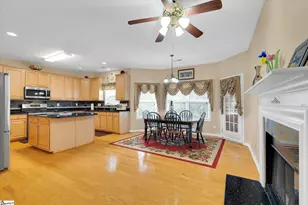 200 Dothan Ct, Greenville, SC 29607 - Photo 8