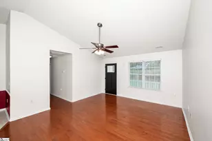 27 Ridge Rd, Greenville, SC 29617 - Photo 4