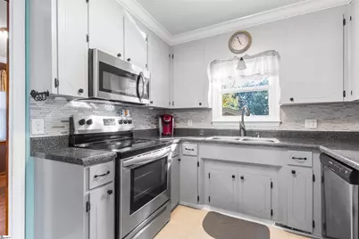 108 Edgewood Drive, Laurens, SC 29360 - Photo 6