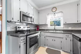 108 Edgewood Dr, Laurens, SC 29360 - Photo 6